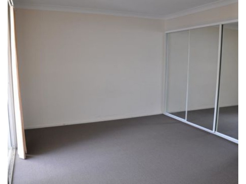 Unit 68 14 Kensington Pl, Birkdale QLD 4159