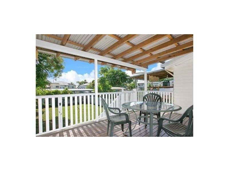 26 Loeven St, Parramatta Park QLD 4870
