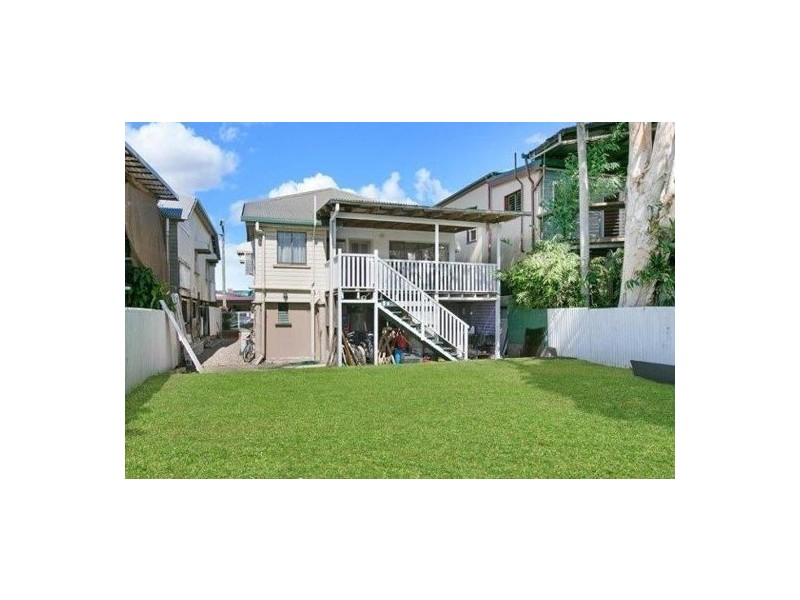 26 Loeven St, Parramatta Park QLD 4870