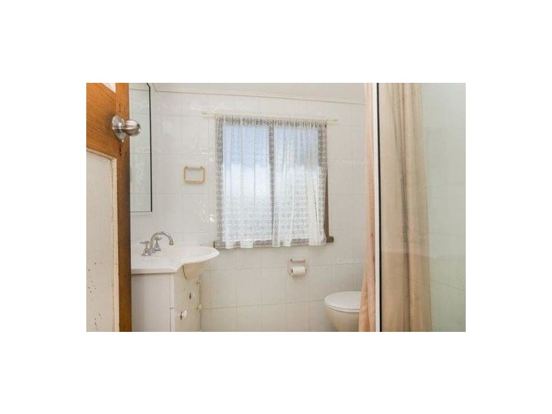 26 Loeven St, Parramatta Park QLD 4870
