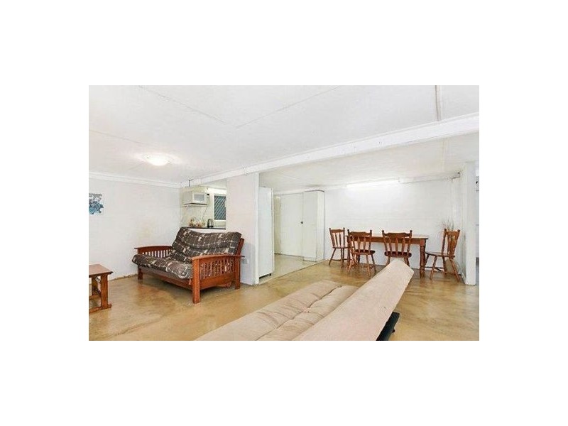 26 Loeven St, Parramatta Park QLD 4870