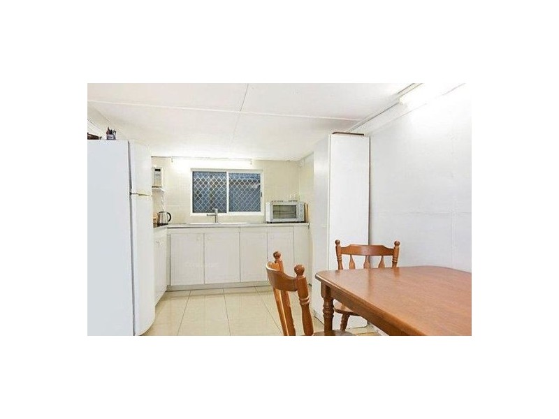 26 Loeven St, Parramatta Park QLD 4870