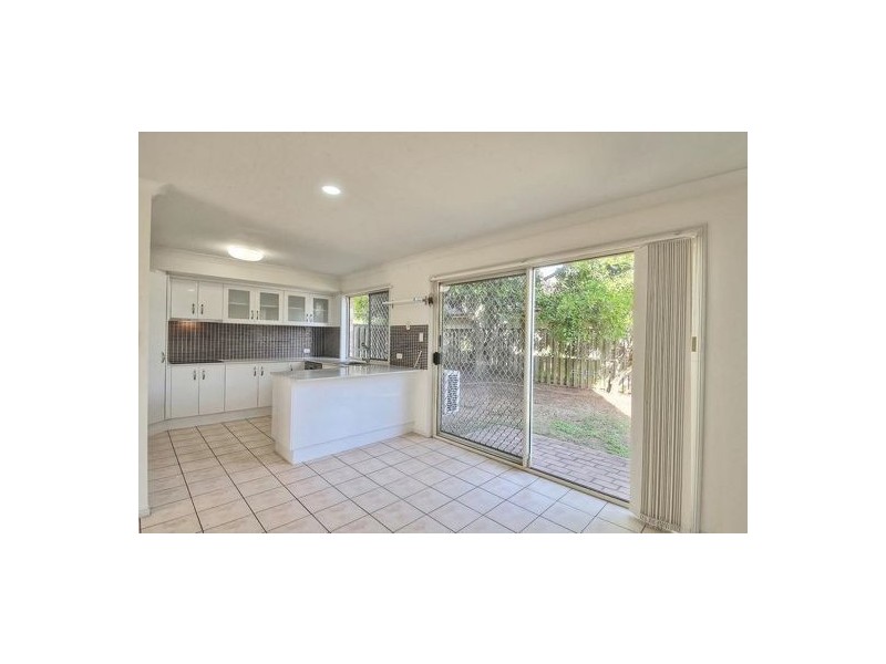 5/9 Hillview st, Runcorn QLD 4113