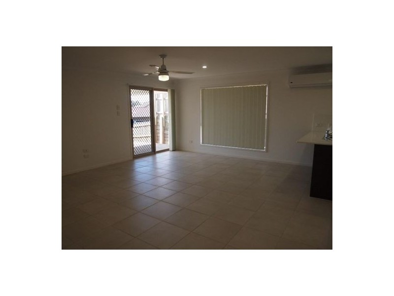27 Milly Circuit, Ormeau QLD 4208