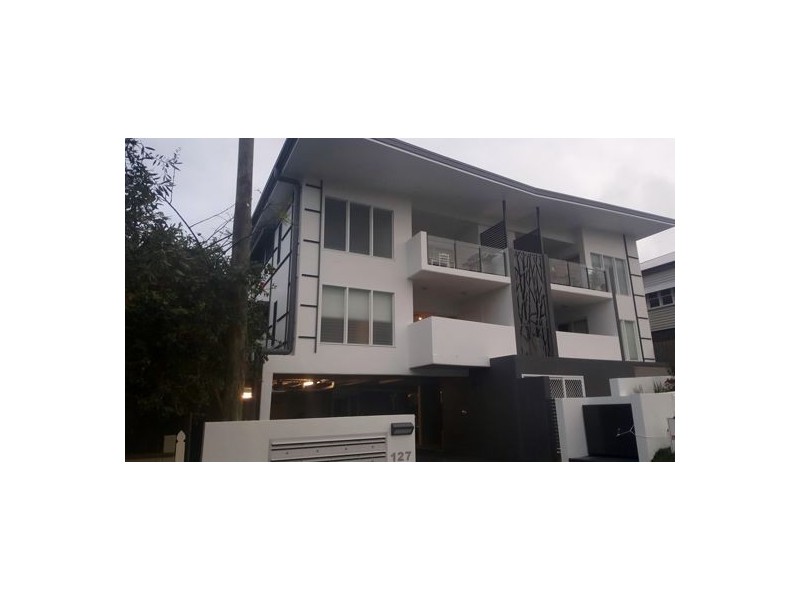 8 127 Grosvenor Street, Morningside QLD 4170