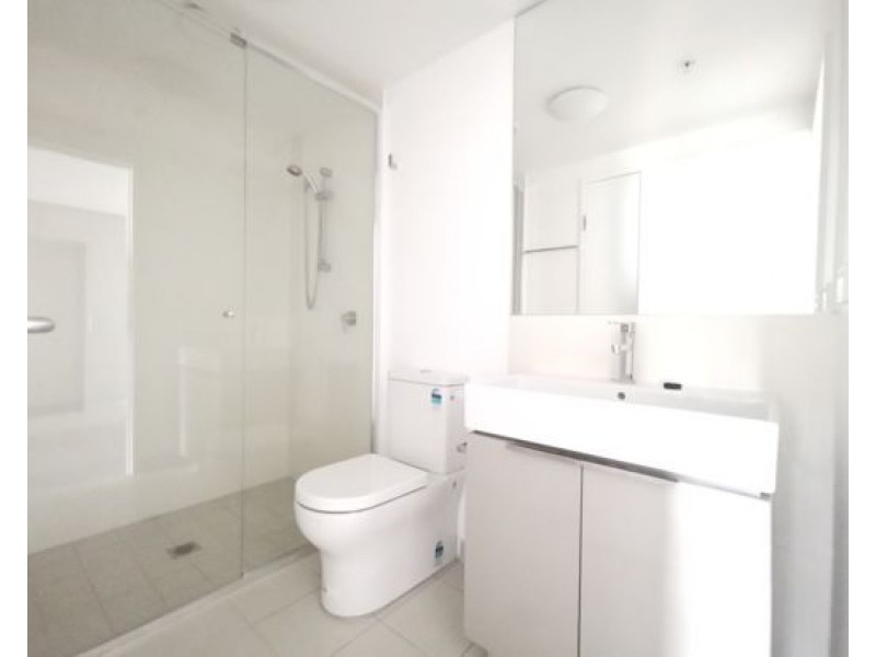 31505/2 Harbour Rd, Hamilton QLD 4007