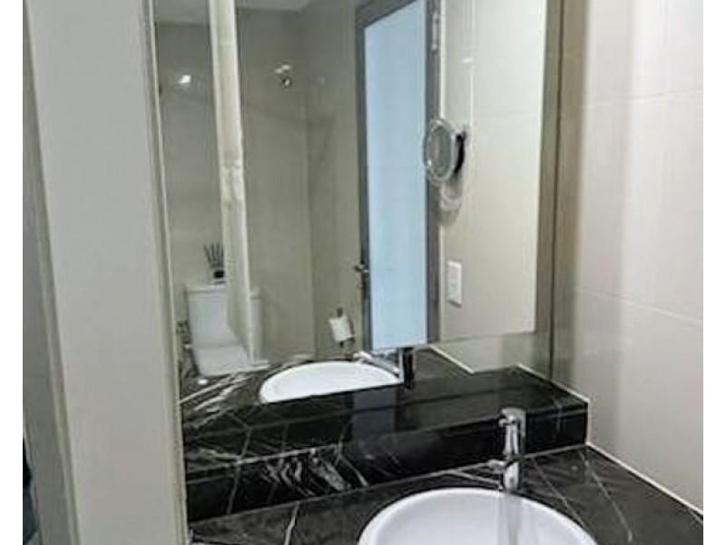 02 4 Wahroonga Place Surfers Paradise QLD 4217, Surfers Paradise QLD 4217