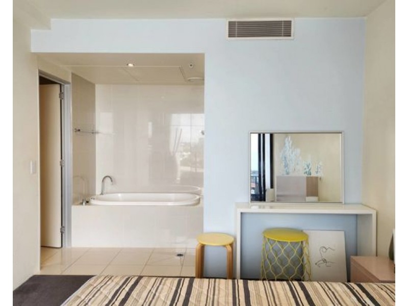 320 35 Orchid Ave, Surfers Paradise QLD 4217