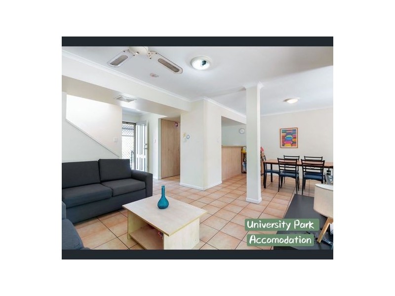 Unit 5 45 Barrett Street, Robertson QLD 4109