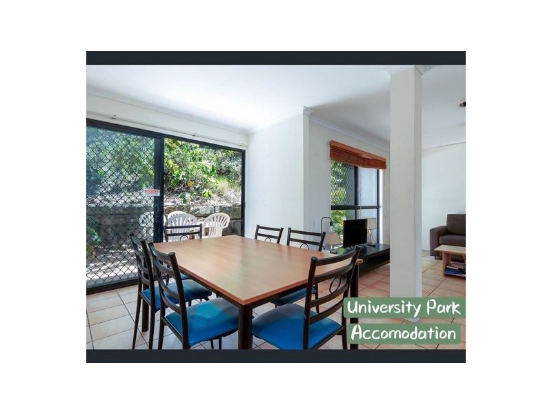 Unit 5 45 Barrett Street, Robertson QLD 4109
