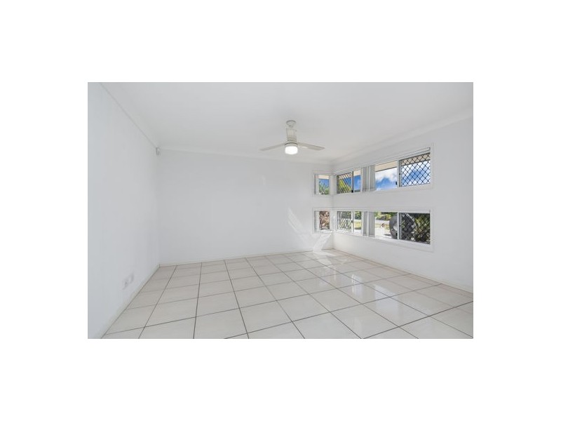 39 Aster Place, Calamvale QLD 4116