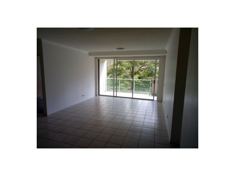 3102 12 Executive Drive, Burleigh Waters QLD 4220