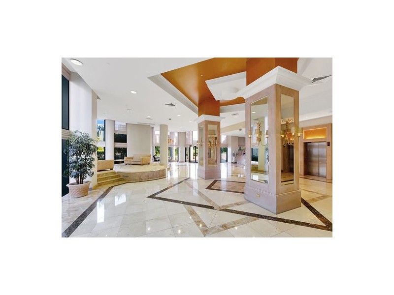 42/8 Goodwin Street, Kangaroo Point QLD 4169