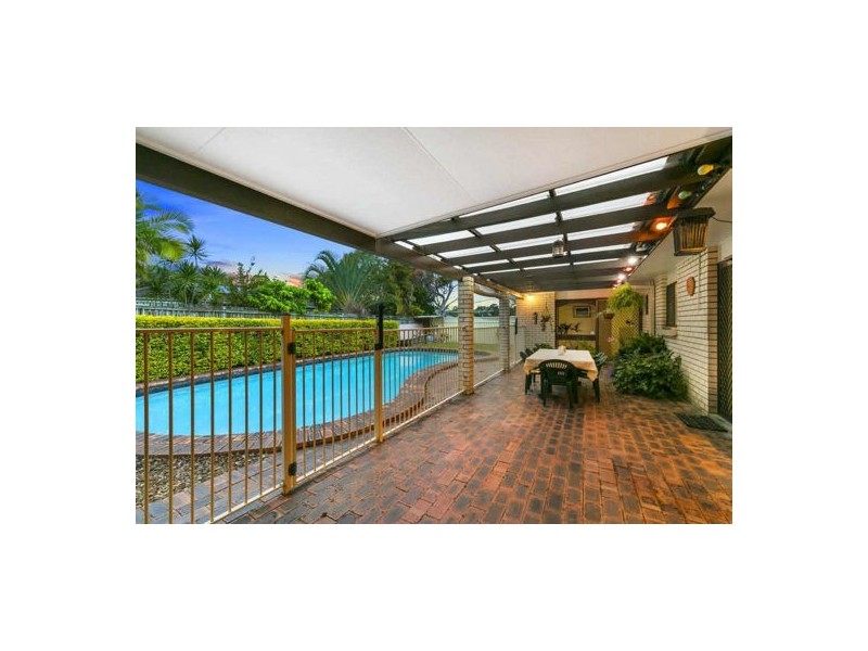 4 Tolverne Street, Rochedale South QLD 4123