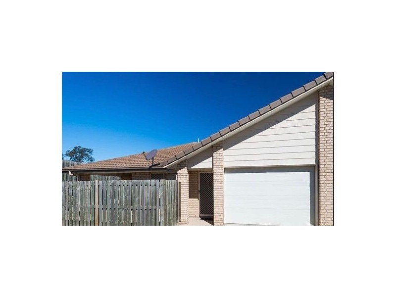 Unit 12 8 Rosegum Pl, Redbank Plains QLD 4301