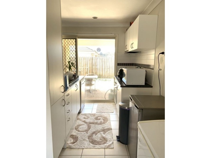 Unit 12 8 Rosegum Pl, Redbank Plains QLD 4301