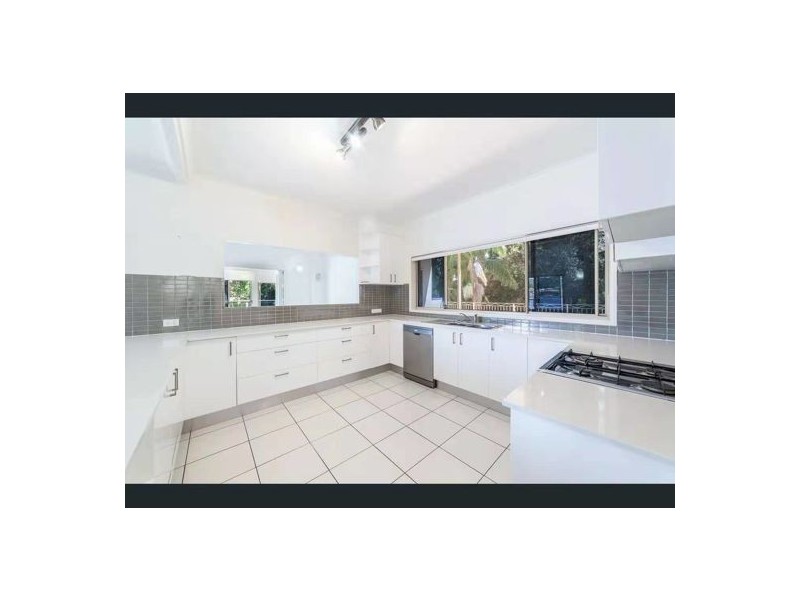 4 Rivendell Place, Upper Coomera QLD 4209