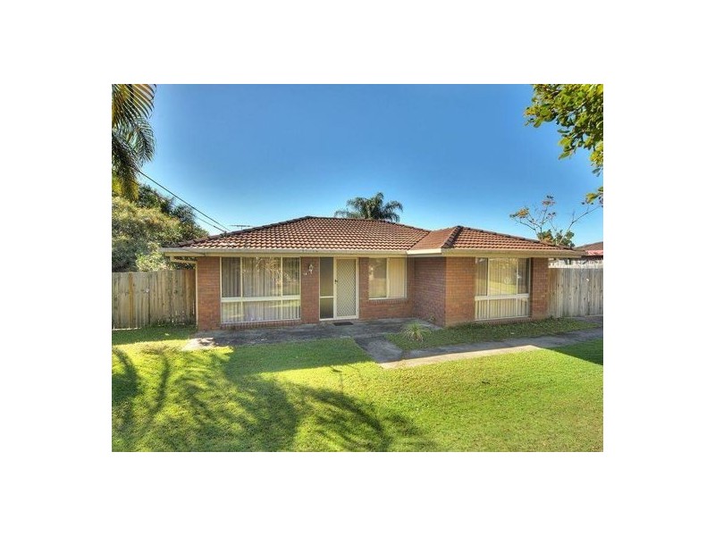 14 VANSITTART ROAD, Regents Park QLD 4118