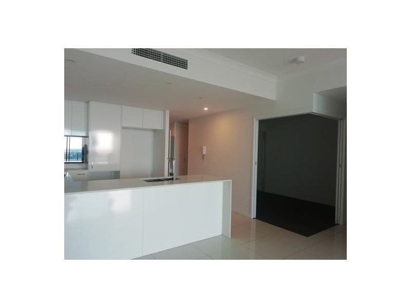 Waterpoint 5 Harbourside Court, Biggera Waters QLD 4216