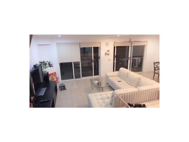 48 Barcelona Way, Burleigh Waters QLD 4220
