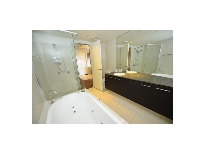 04 4 Wahroonga Place Surfers Paradise QLD 4217, Surfers Paradise QLD 4217