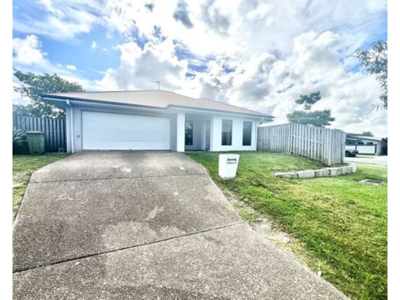 1A Charles Avenue, Pimpama QLD 4209
