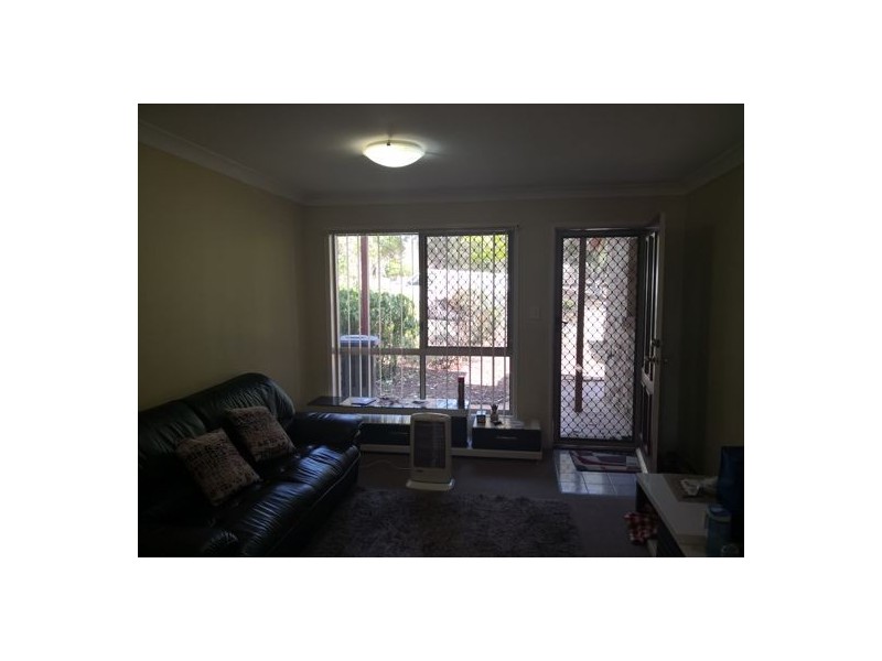 3 19 Aberdeen Crescent, Kuraby QLD 4112