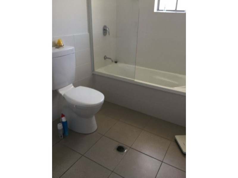 18 15-23 Redondo ST, Ningi QLD 4511