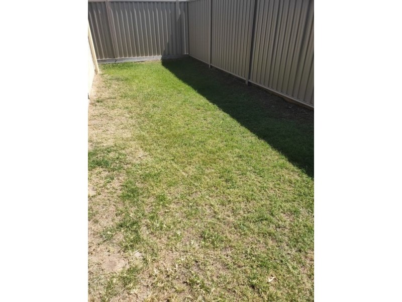 18 15-23 Redondo ST, Ningi QLD 4511