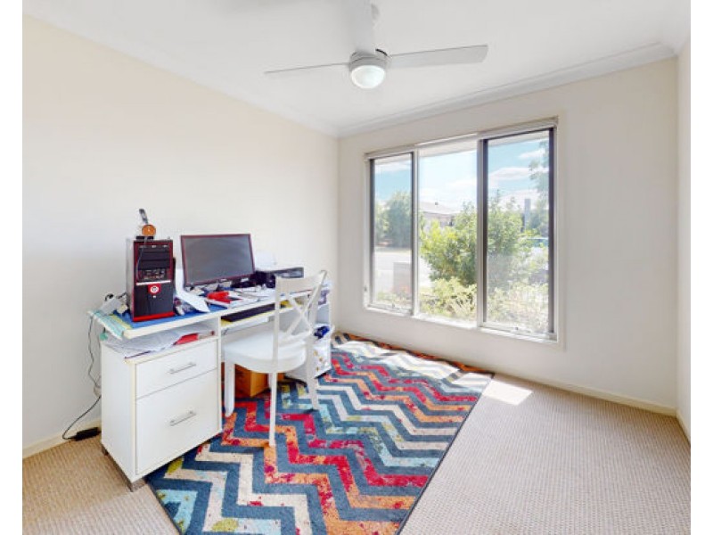 19 eagleton crescent, Leichhardt QLD 4305