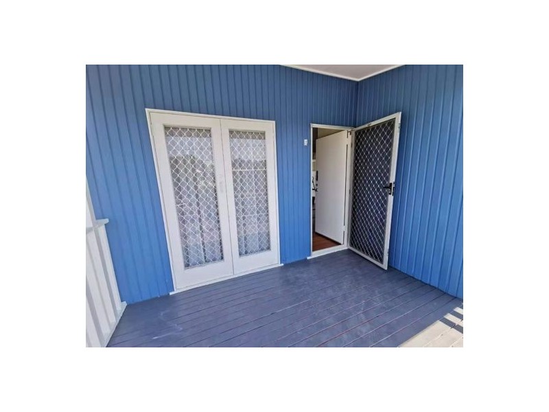 42 Smith Road, Woodridge QLD 4114