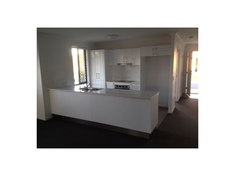 15 Redondo St, Ningi QLD 4511