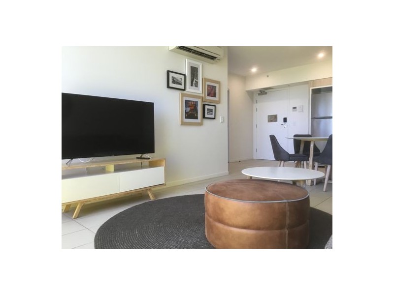 1516 35, Hamilton QLD 4007