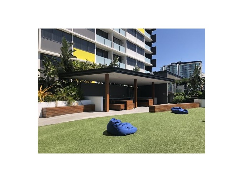 1516 35, Hamilton QLD 4007