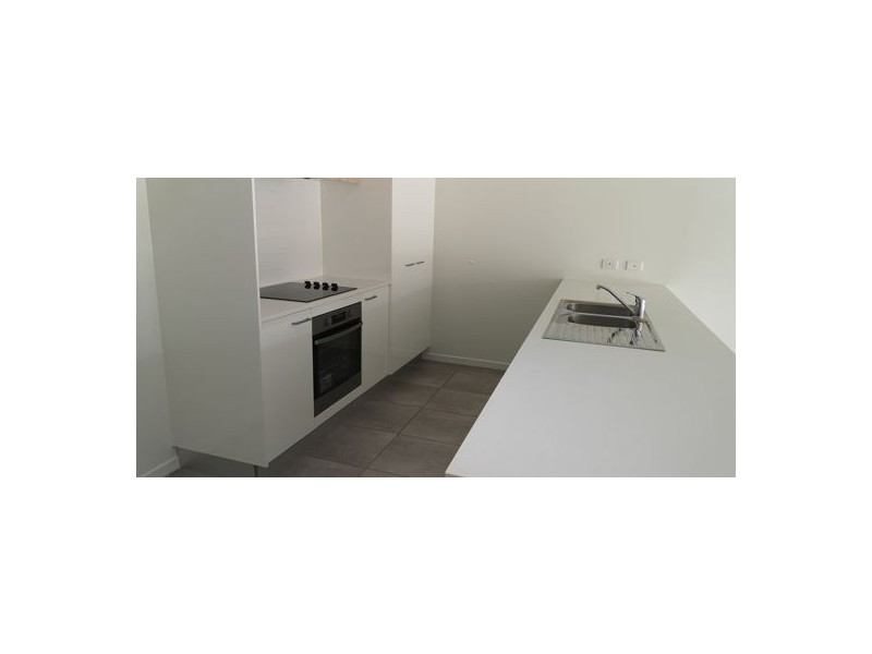 20 Salisbury Street, Redland Bay QLD 4165