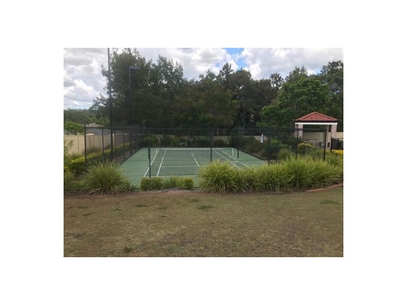 88/141 Pacific Pines Blvd, Pacific Pines QLD 4211