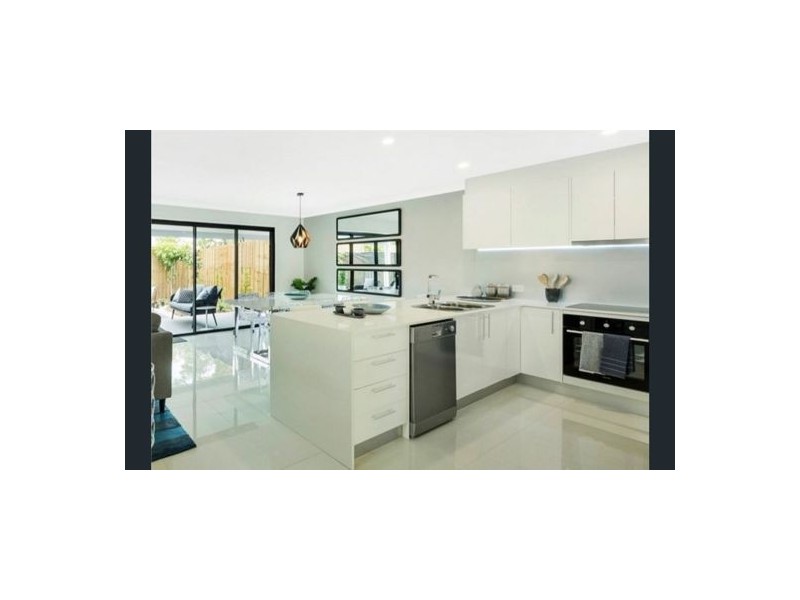 105-109 Barbaralla Drive, Springwood QLD 4127