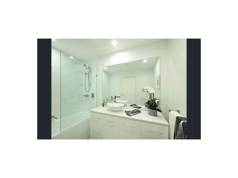 105-109 Barbaralla Drive, Springwood QLD 4127