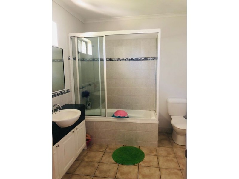 109 72-84 Kowinka St, White Rock QLD 4868