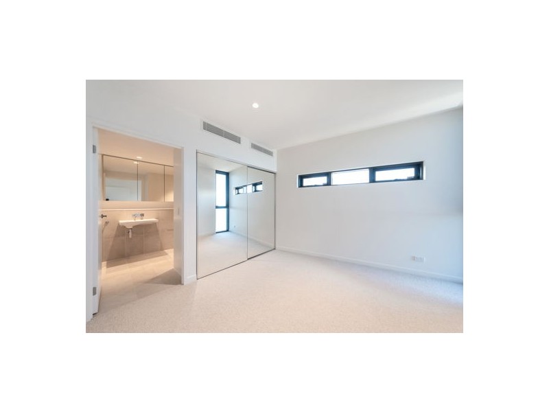 1701 3 Northcliffe Terrace, Surfers Paradise QLD 4217