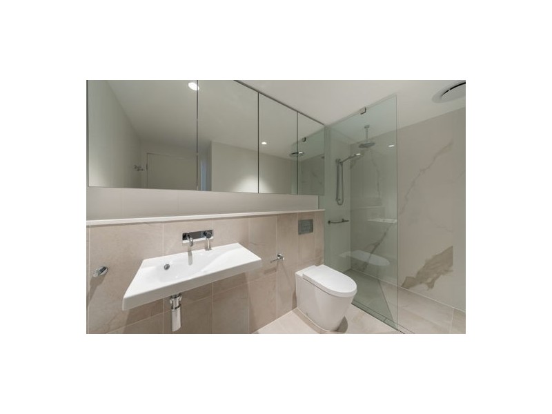 1701 3 Northcliffe Terrace, Surfers Paradise QLD 4217