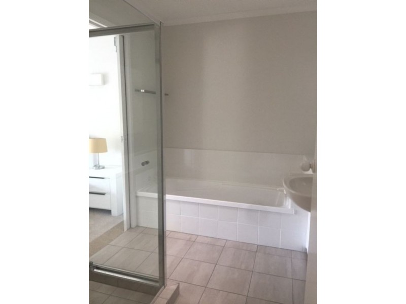 29 16 Crescent Avenue, Mermaid Beach QLD 4218