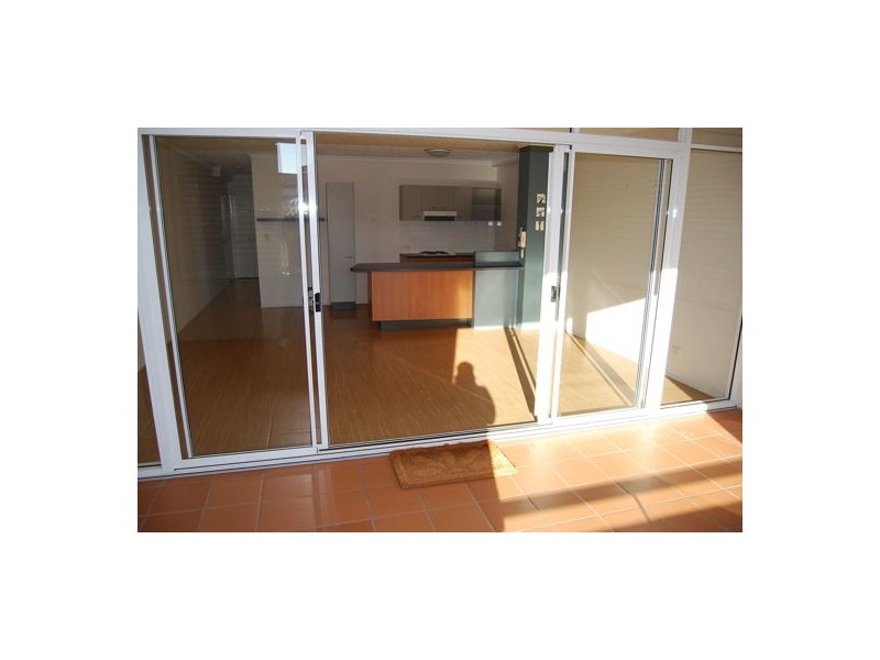 19 42 Chermside St, Teneriffe QLD 4005