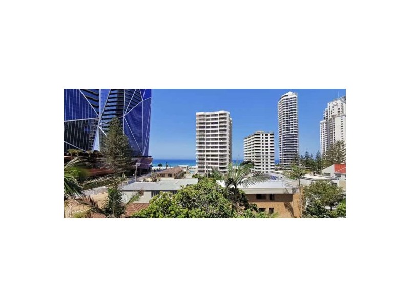 13 219 Surf Parade, Broadbeach QLD 4218