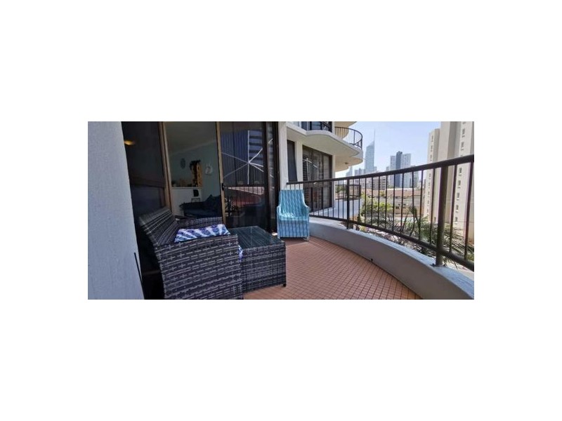 13 219 Surf Parade, Broadbeach QLD 4218