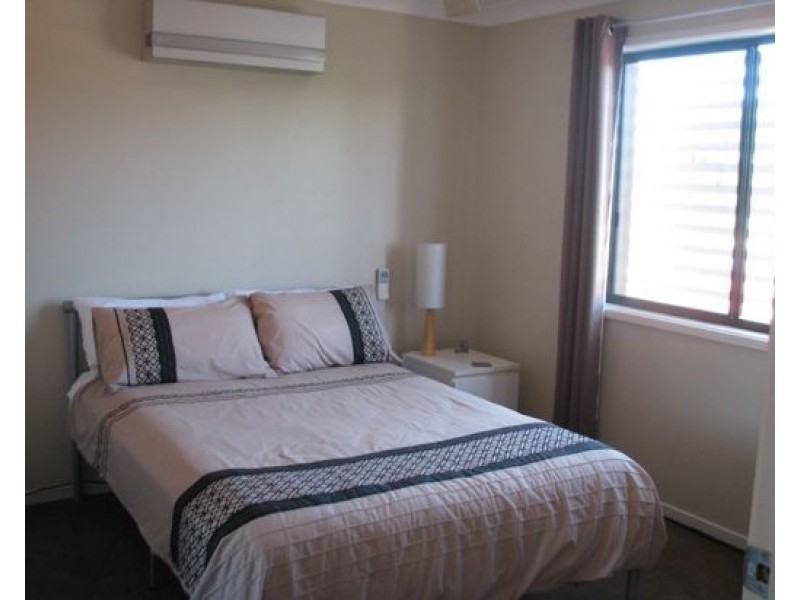 1/12 Geraldton Drive, Varsity Lakes QLD 4227