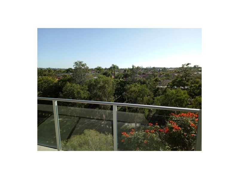 2403/12 Executive Drive, Burleigh Waters QLD 4220