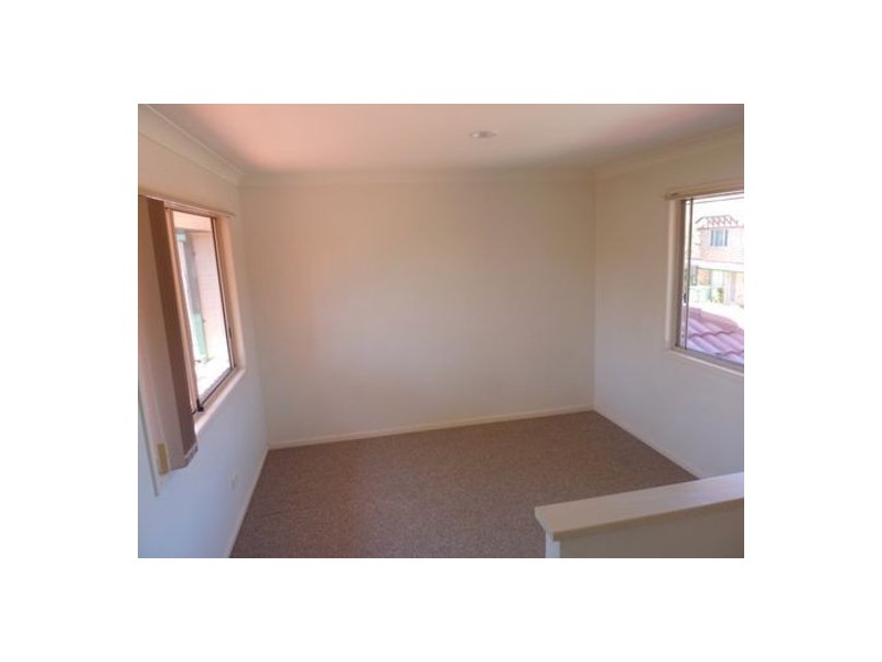 73/75 Brown Street, Labrador QLD 4215