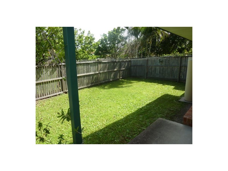 73/75 Brown Street, Labrador QLD 4215