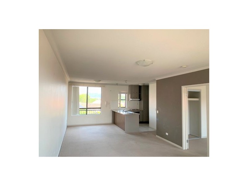 35/2 Geraldton Drive, Varsity Lakes QLD 4227